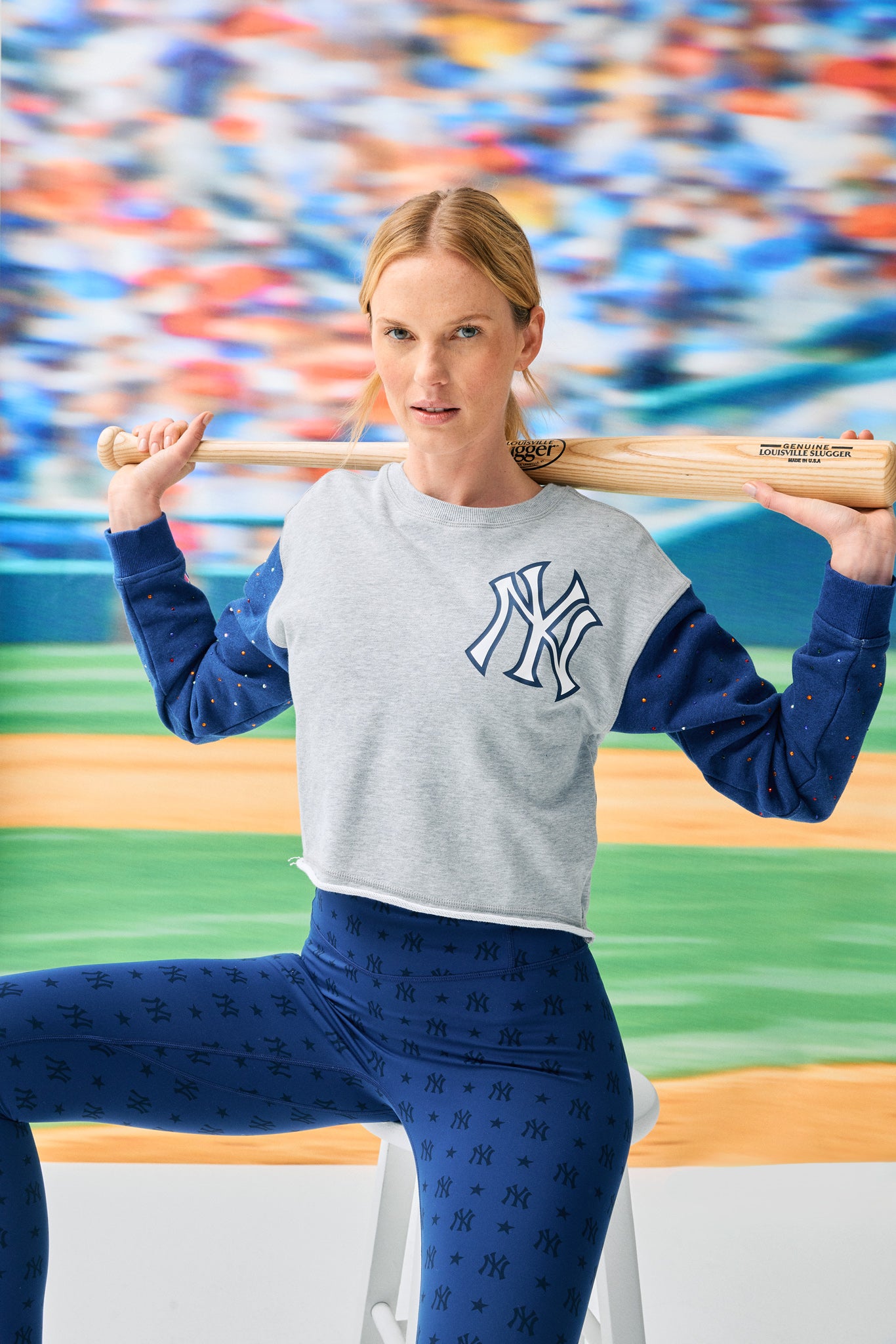 Terez Yankees Colorblock Raw Hem Gems Cropped Crew in Navy - Women's | Yankees Navy Colorblock Gems / S