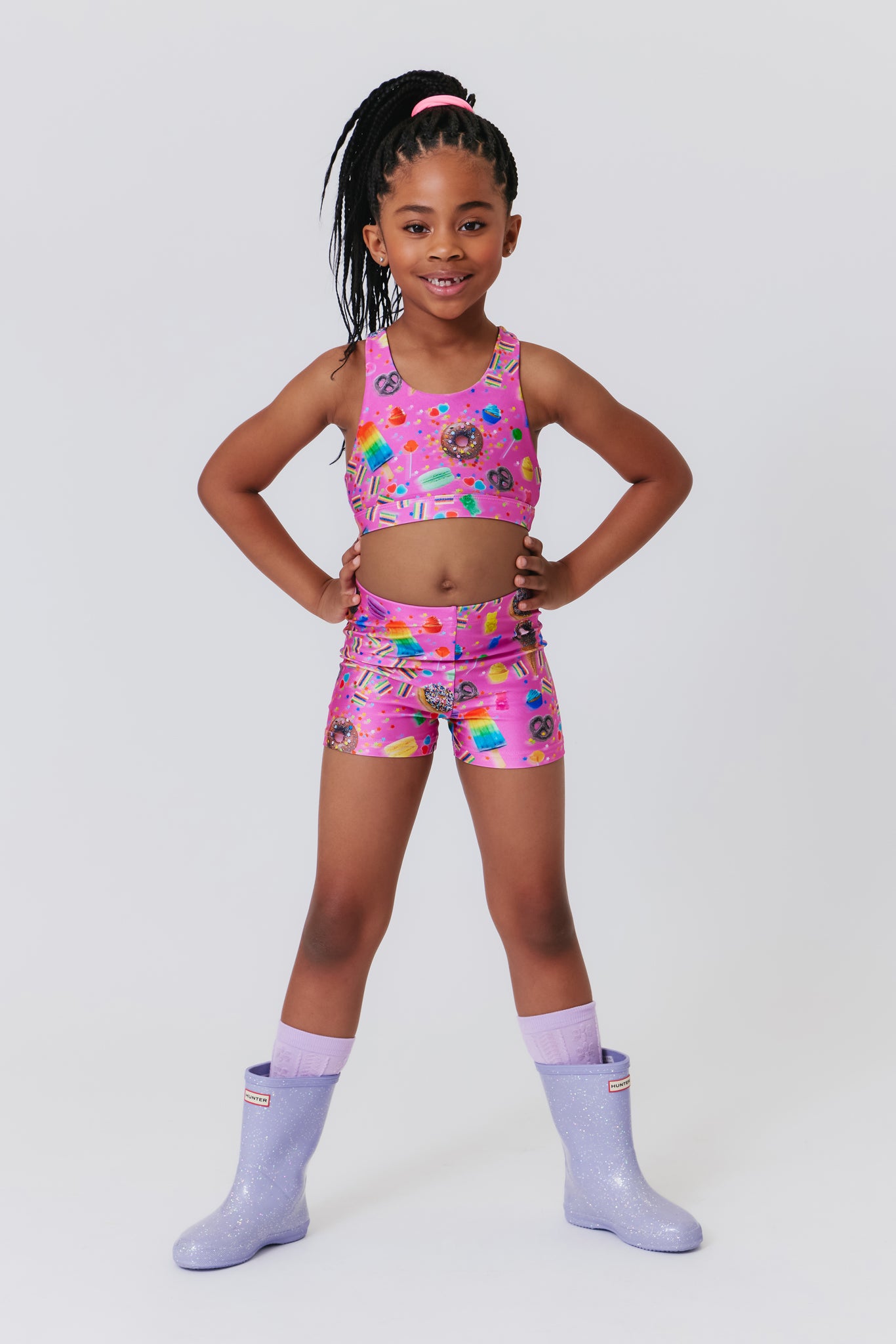 Girl in pink shorts discount