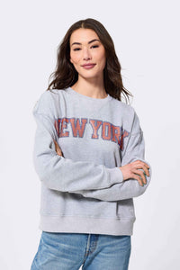 New York Knicks Gems Logo Crew in Collegiate Gray