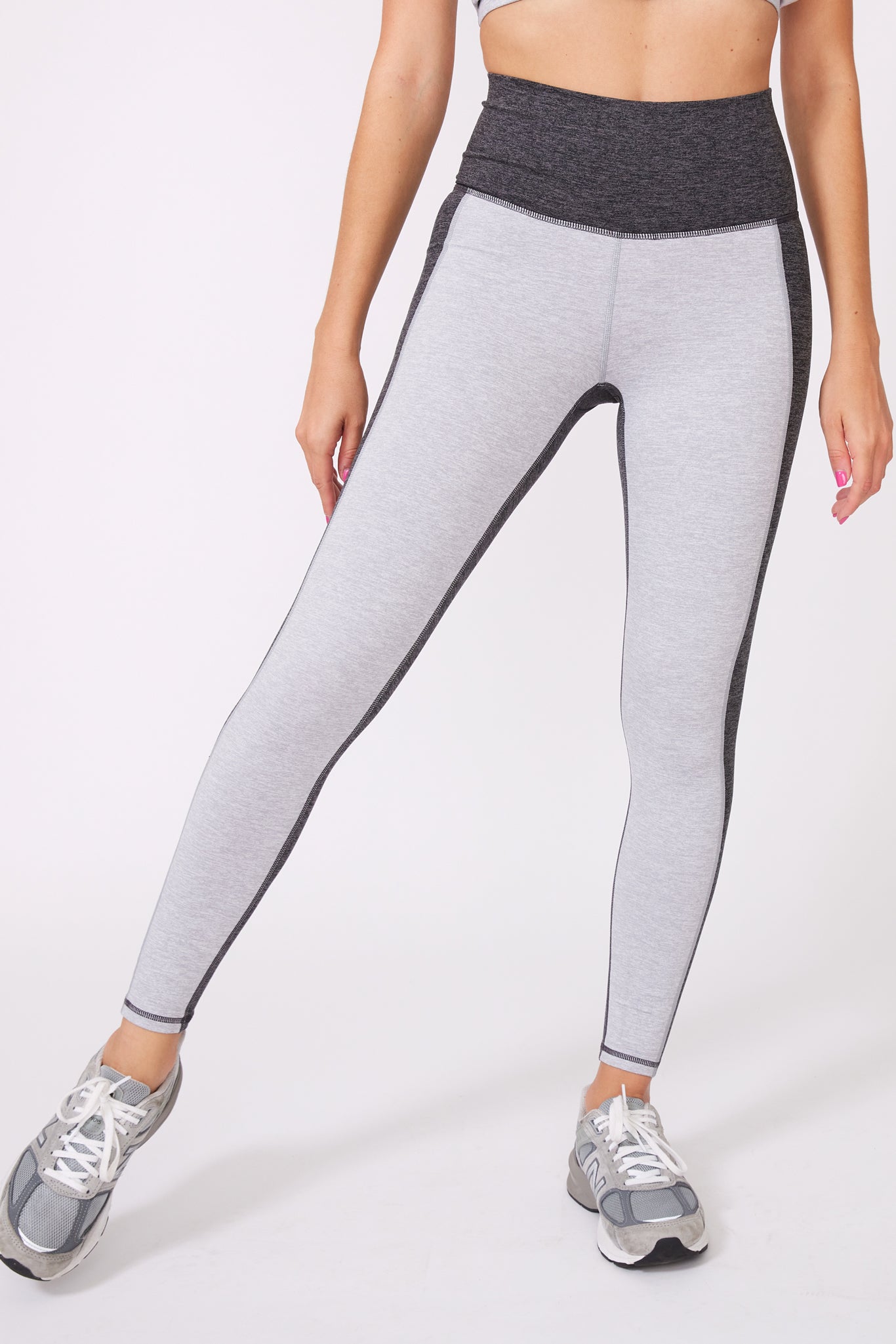 Colorblock TLC Leggings in Collegiate Gray and Dark Heathered Gray