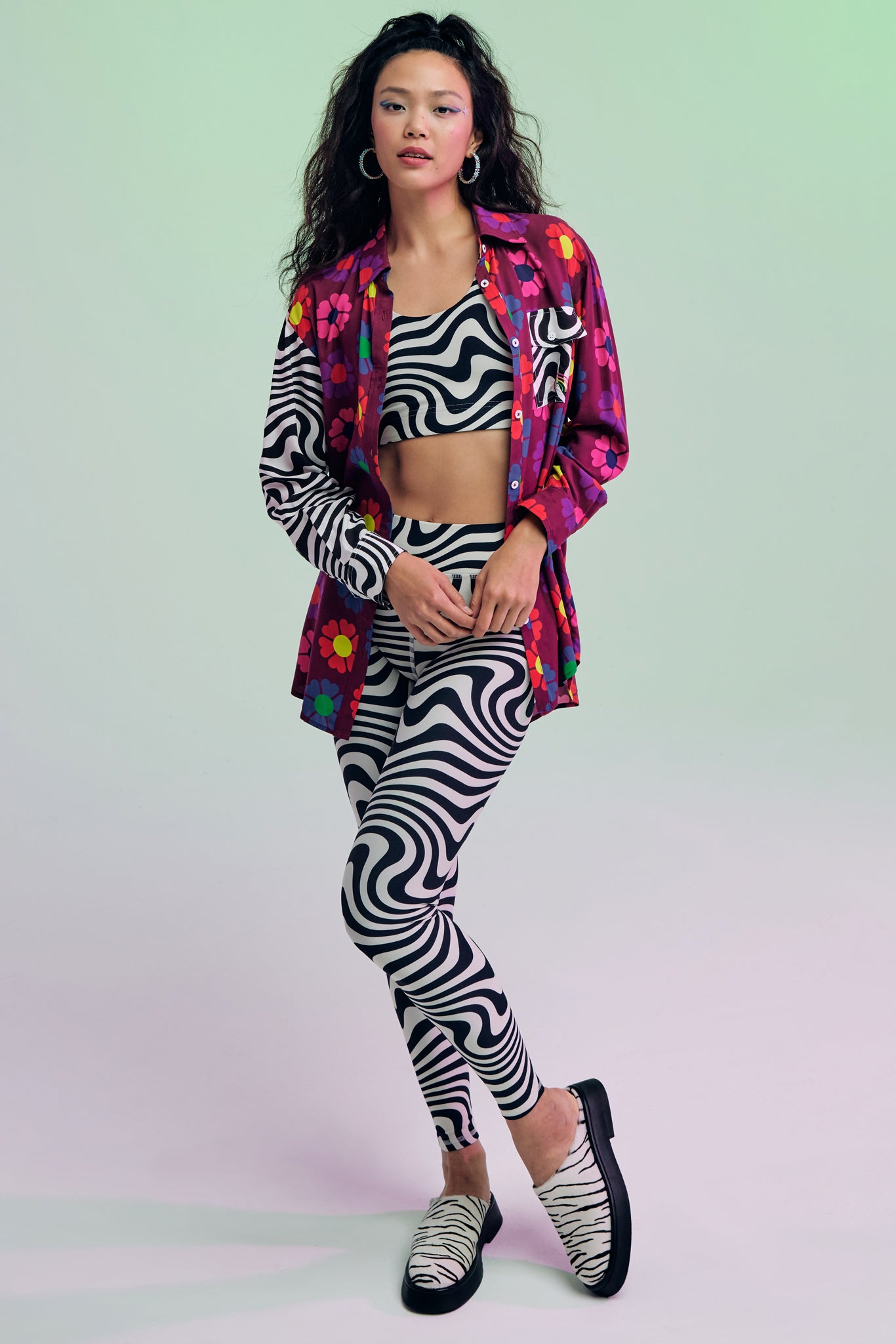 Black and white pink leggings deals