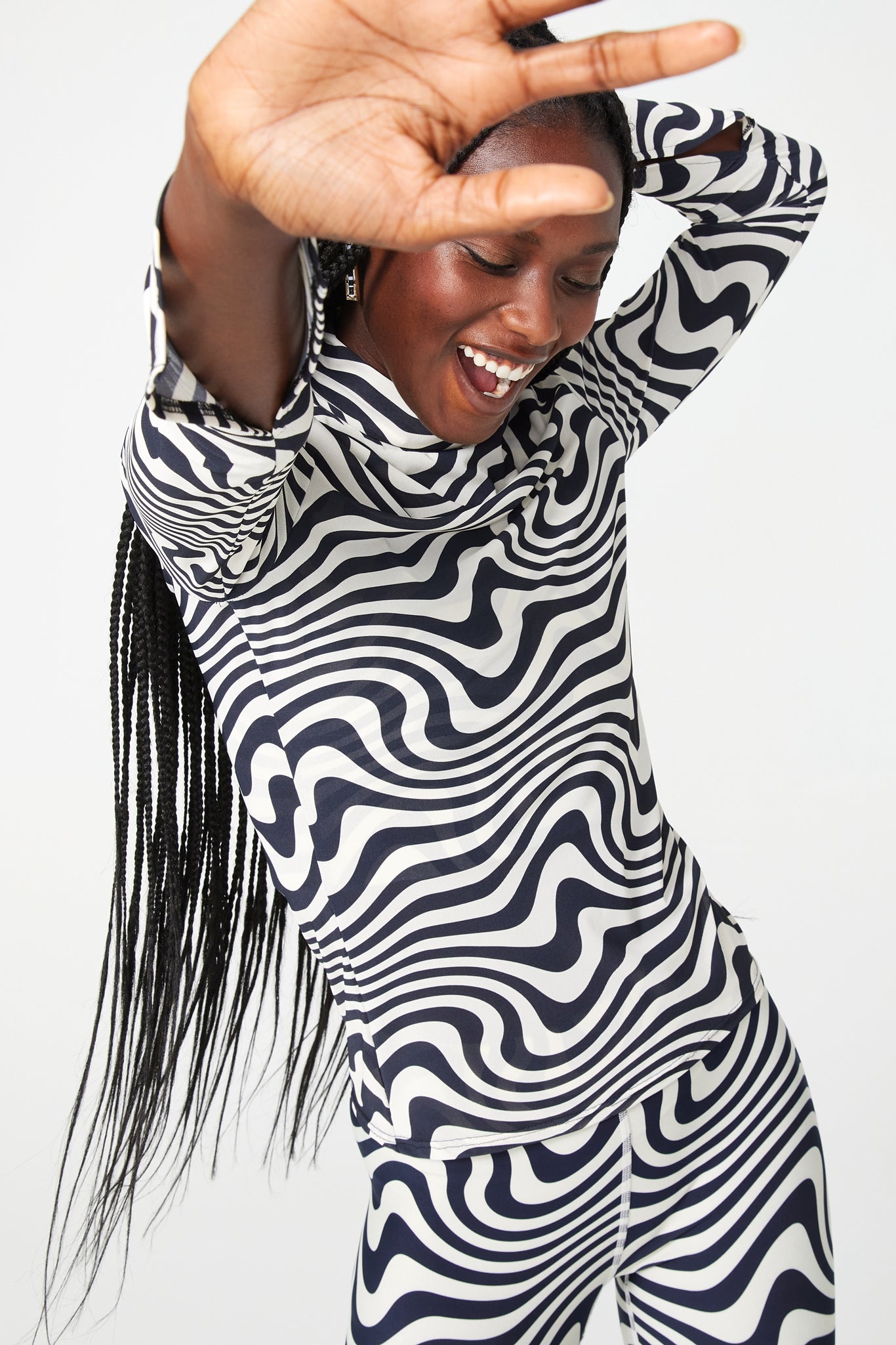 Mesh Mock Neck in Black and White Wave Terez