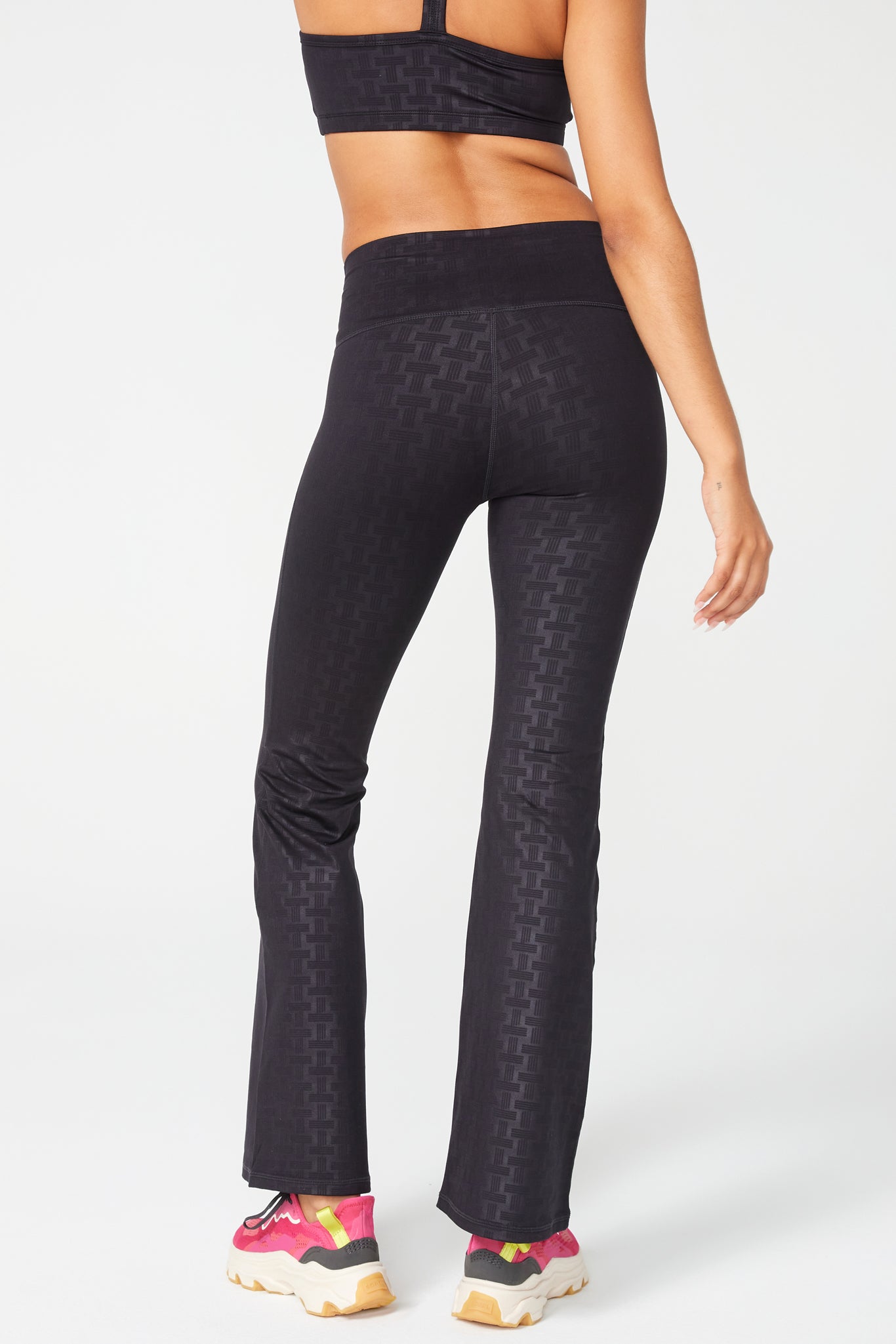 TLC Flare Leggings in Dark Heathered Gray –