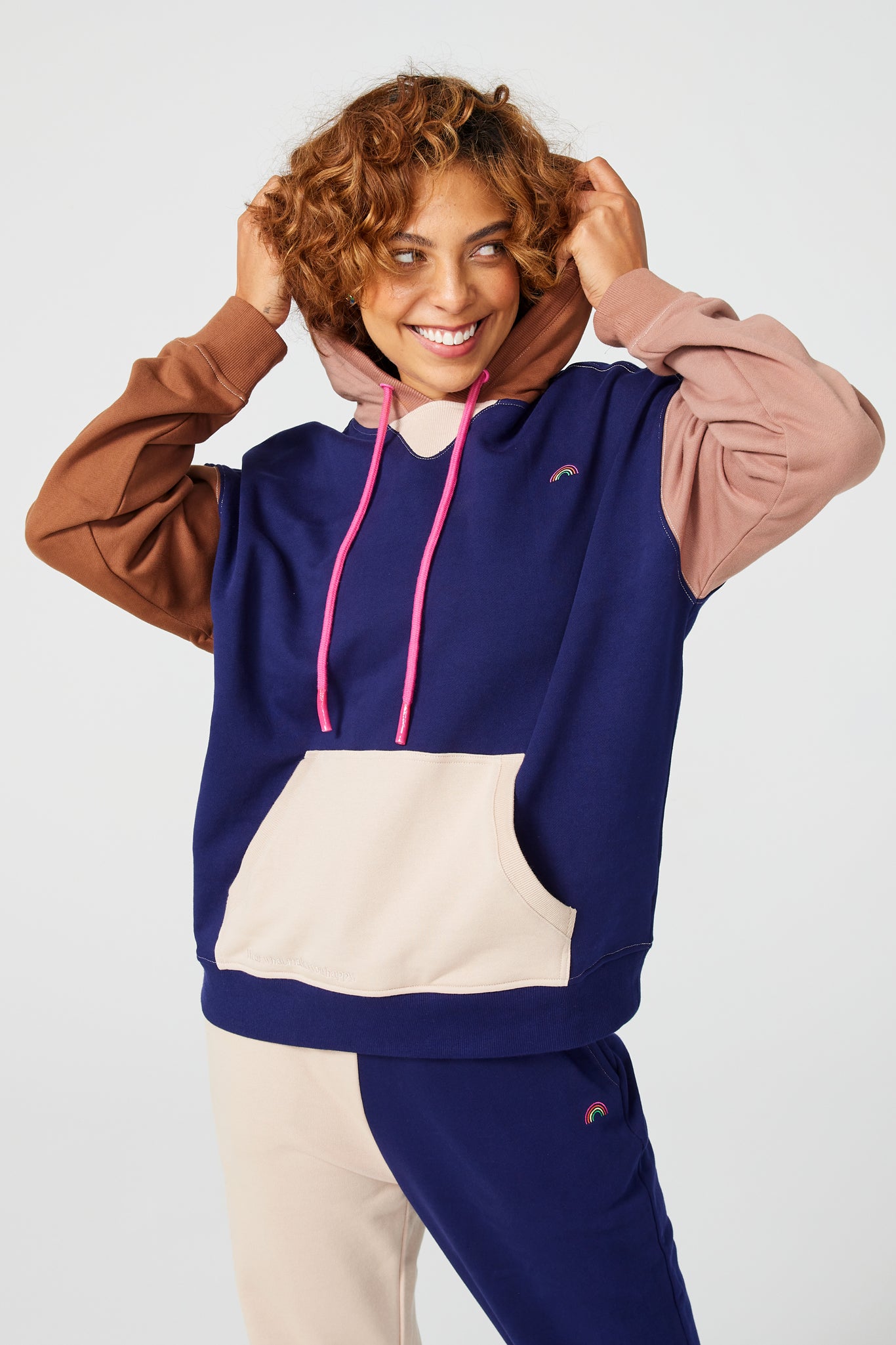 Women's nike on sale colorblock hoodie