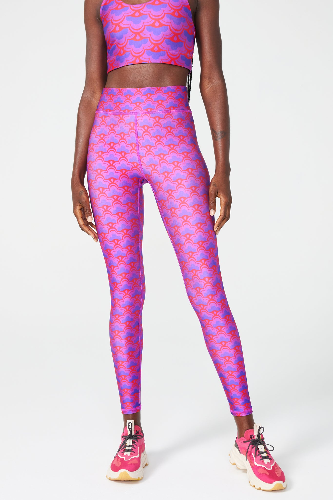 Hi-Shine Leggings in Pink Floral Geo –