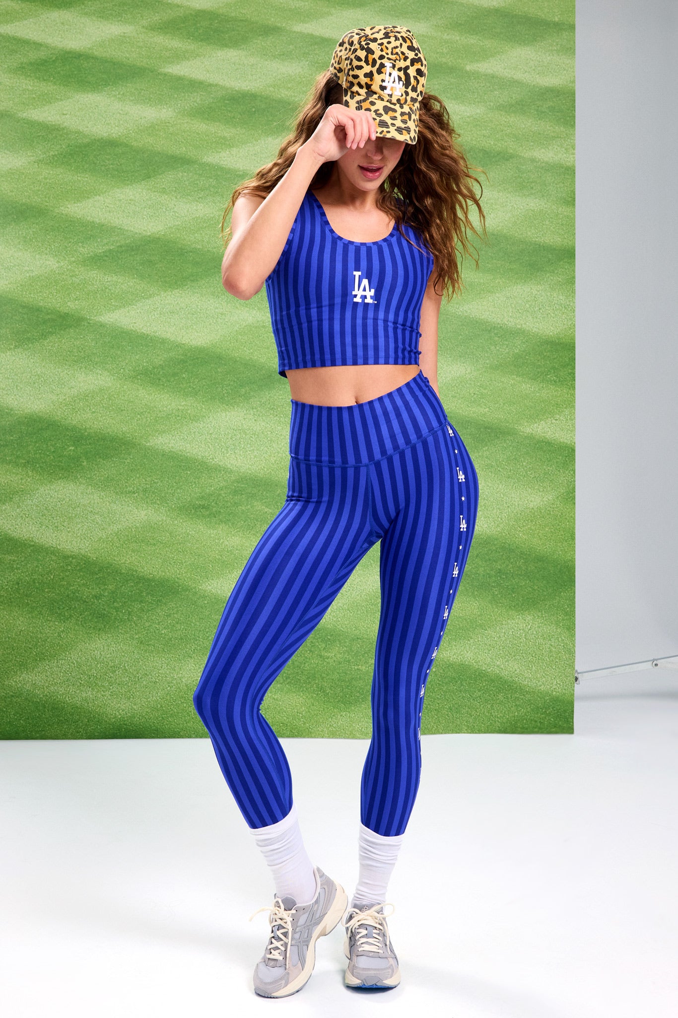 Dodgers TLC Leggings in Electric Blue Chalk Stripe – Terez.com