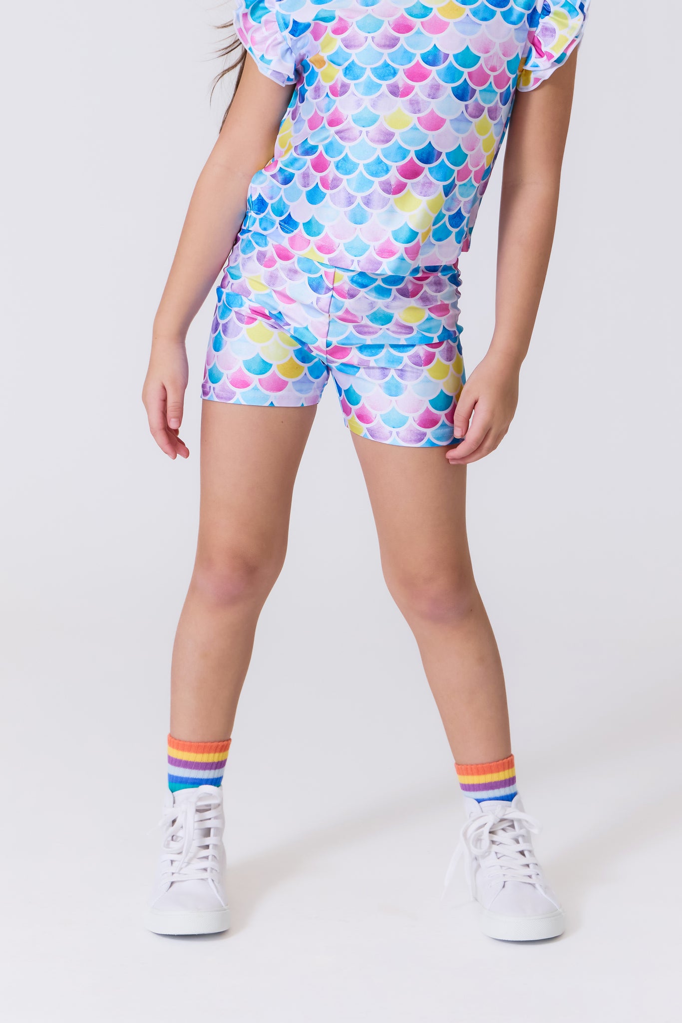 【THEAIRTOWN】 Pretty girl shorts ♥2color Rainbow Stripe Shorty Big Girls Shorts 7-16 - Medium Wash