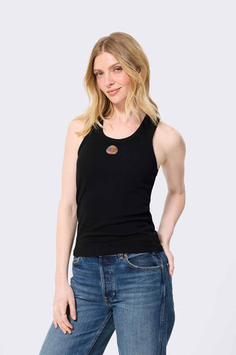 New York Knicks Scoop Neck Rib Tank in Black
