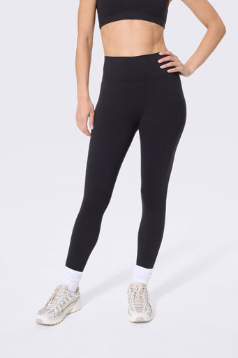 TLC V Waistband Legging in Jet Black