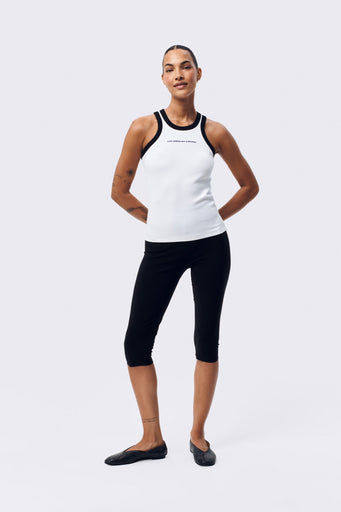 Los Angeles Lakers Warm Up Tank